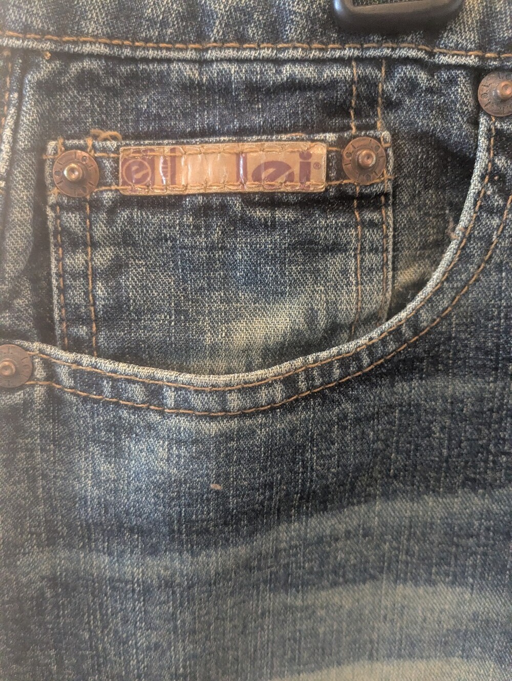 💠 lei Denim Dark Wash Pencil Skirt W/ Raw Hem; Size: 5 - Picture 3 of 8